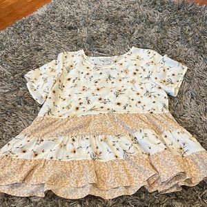 Floral top